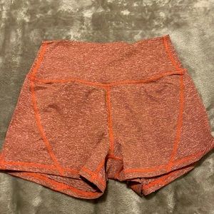 Born Primitive Your Go To Booty Short 2.0 (m) Heather wine